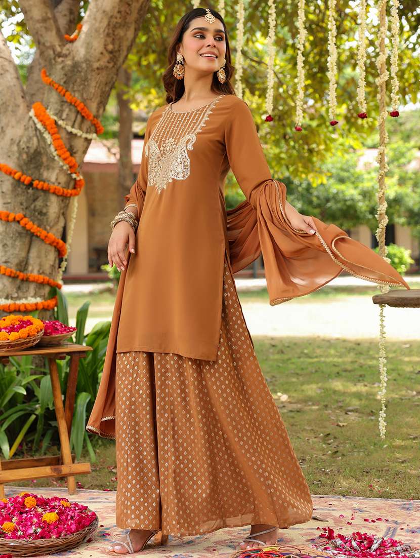 women embroidered three quarter sleeve kurta sharara with dupatta set - 22156264 -  Standard Image - 3