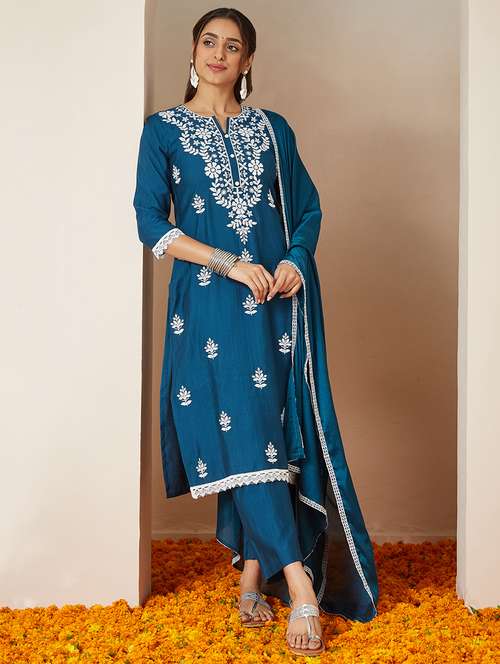women embroidered three quarter sleeve kurta pant with dupatta set - 22156288 - Standard Image - 0