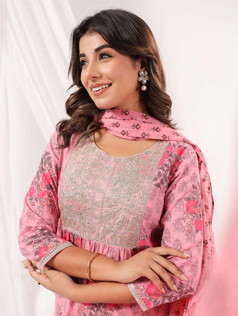 women embroidered three quarter sleeve kurta pant with dupatta set - 22156290 -  Standard Image - 5