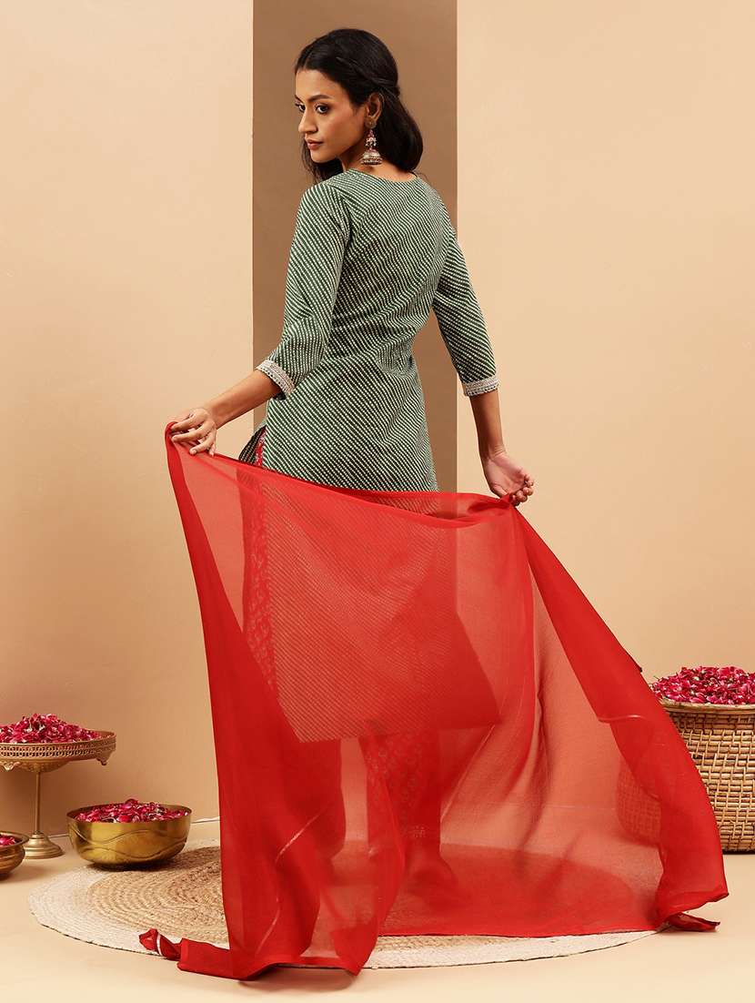 women leheriya three quarter sleeve kurta palazzo with dupatta set - 22156301 - Standard Image - 3