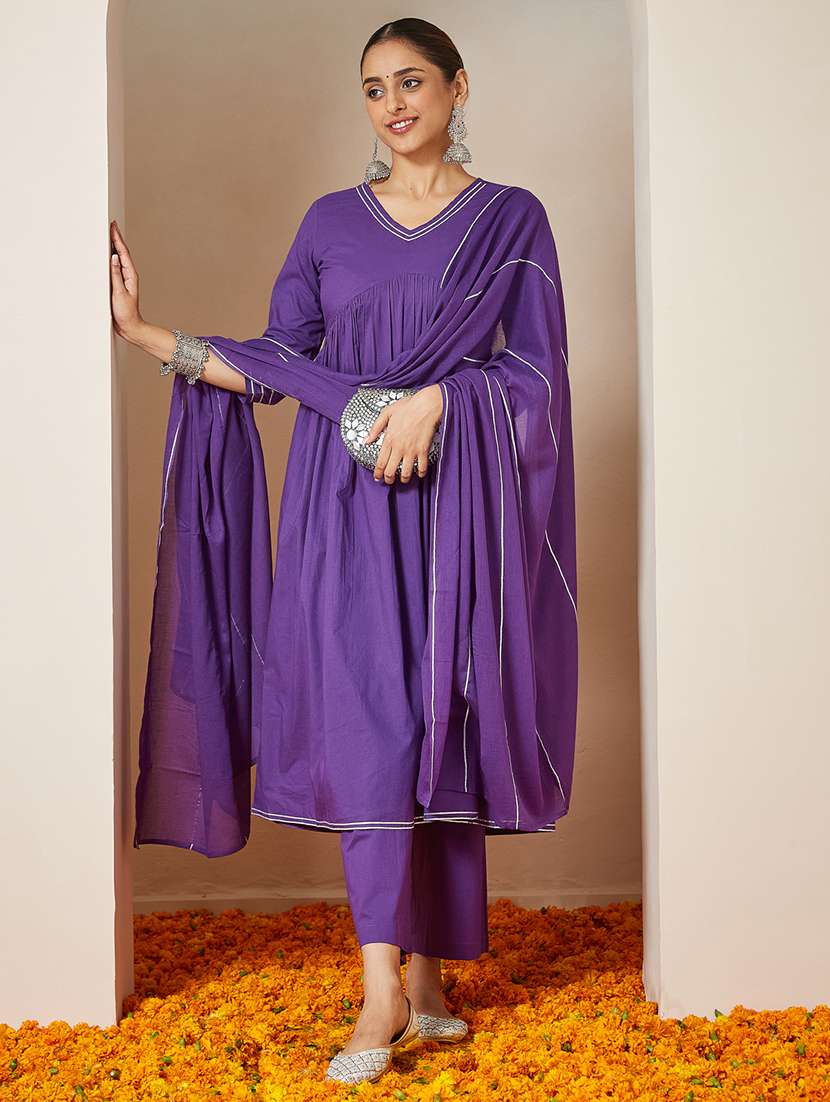 women solid three quarter sleeve kurta pant with dupatta set