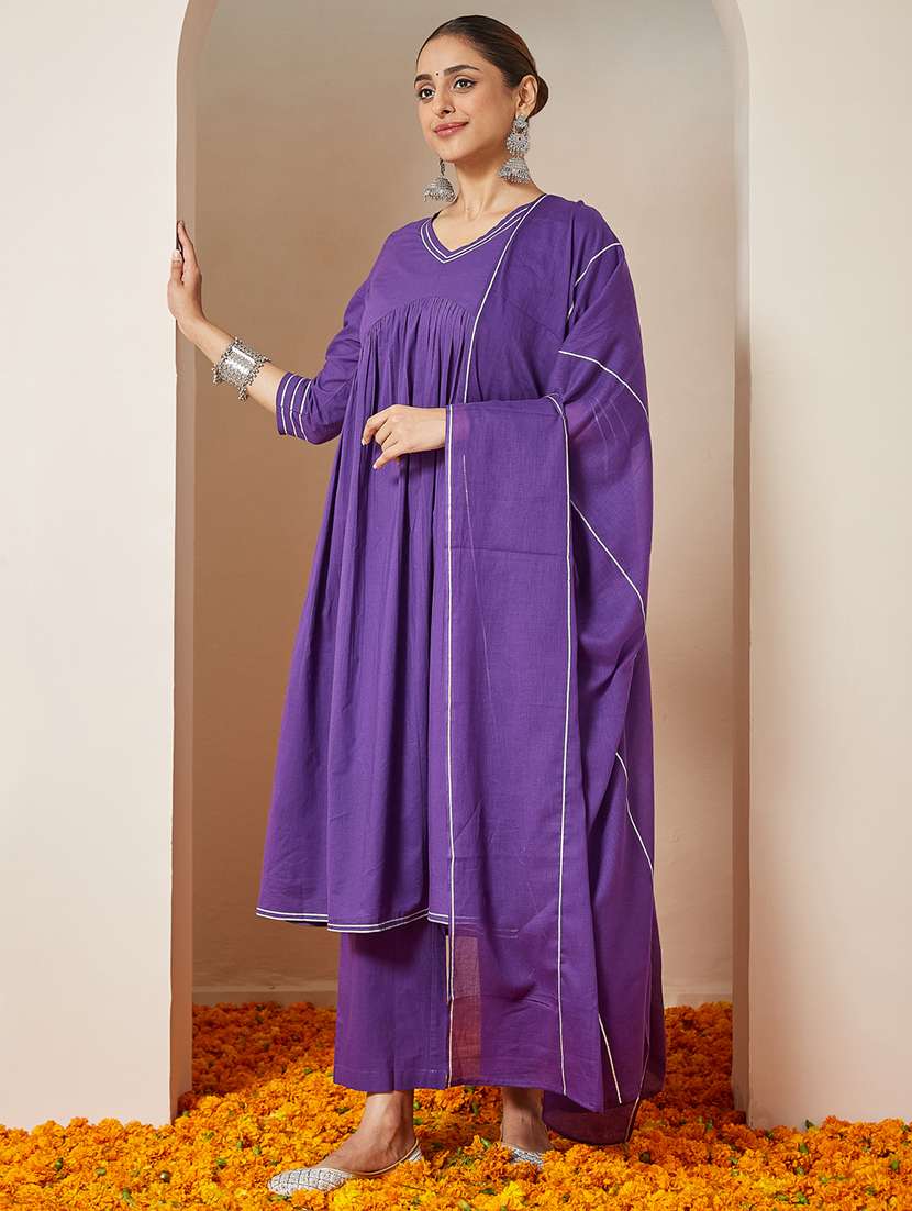women solid three quarter sleeve kurta pant with dupatta set - 22156307 -  Standard Image - 3