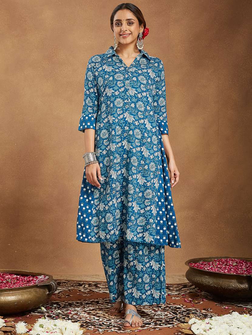 women floral three quarter sleeve kurta pant set - 22156317 -  Standard Image - 3