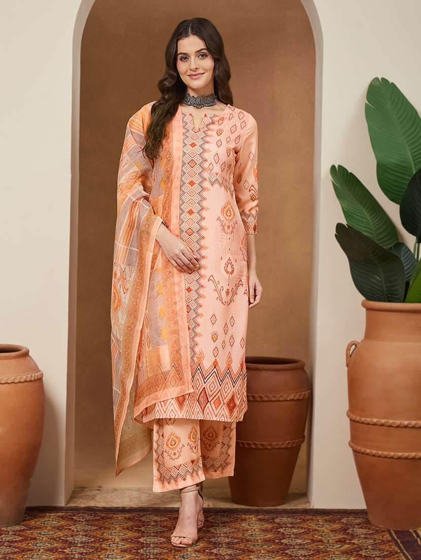women geometric three quarter sleeve kurta pant with dupatta set