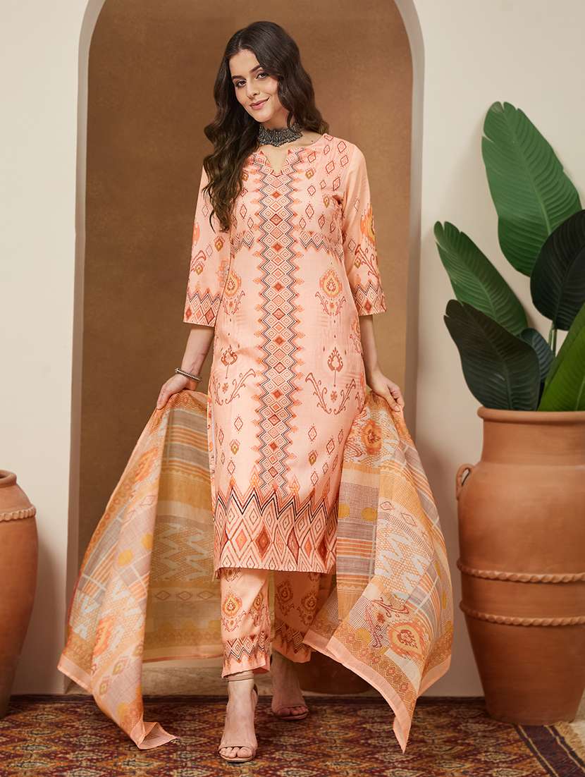 women geometric three quarter sleeve kurta pant with dupatta set - 22156337 -  Standard Image - 3