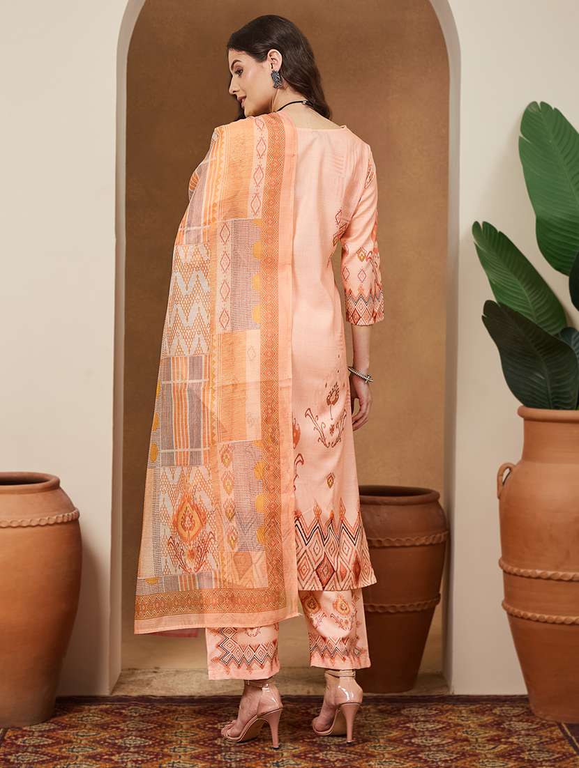 women geometric three quarter sleeve kurta pant with dupatta set - 22156337 -  Standard Image - 5
