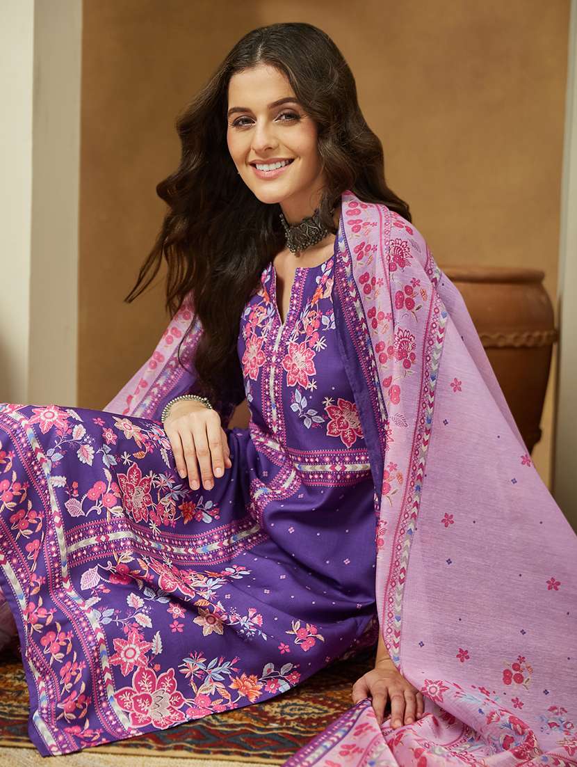 women floral three quarter sleeve kurta pant with dupatta set - 22156338 -  Standard Image - 5