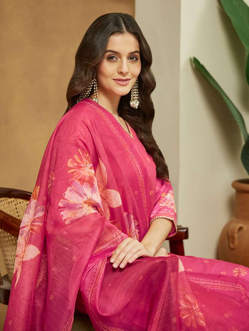 women floral three quarter sleeve kurta pant with dupatta set - 22156339 -  Standard Image - 5