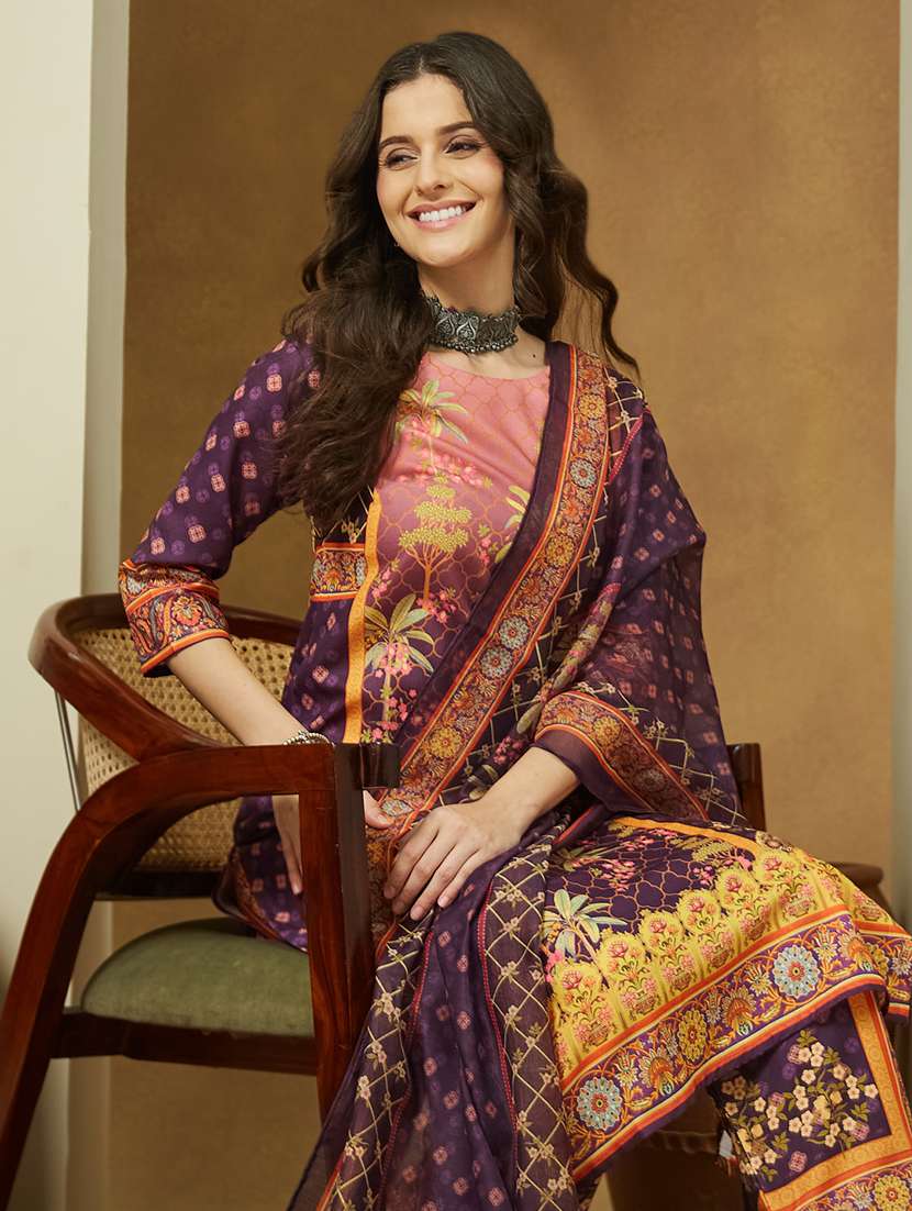 women floral three quarter sleeve kurta pant with dupatta set - 22156345 -  Standard Image - 5