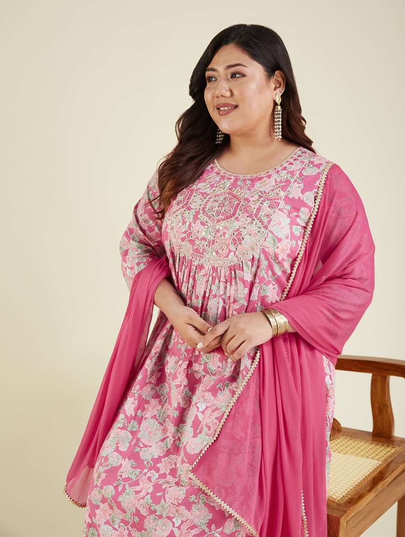 women floral three quarter sleeve kurta pant with dupatta set - 22156346 -  Standard Image - 3