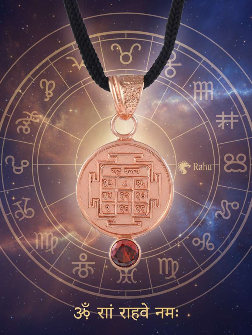 gold-plated brass pendant with gemstone - 22156754 -  Standard Image - 3