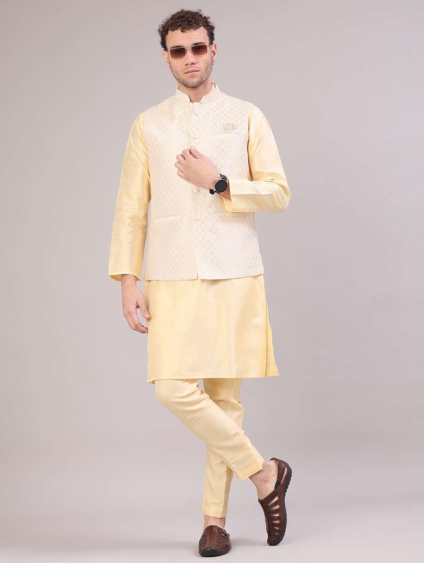 men self design mandarin neck kurta pyjama with jacket ethnic wear set