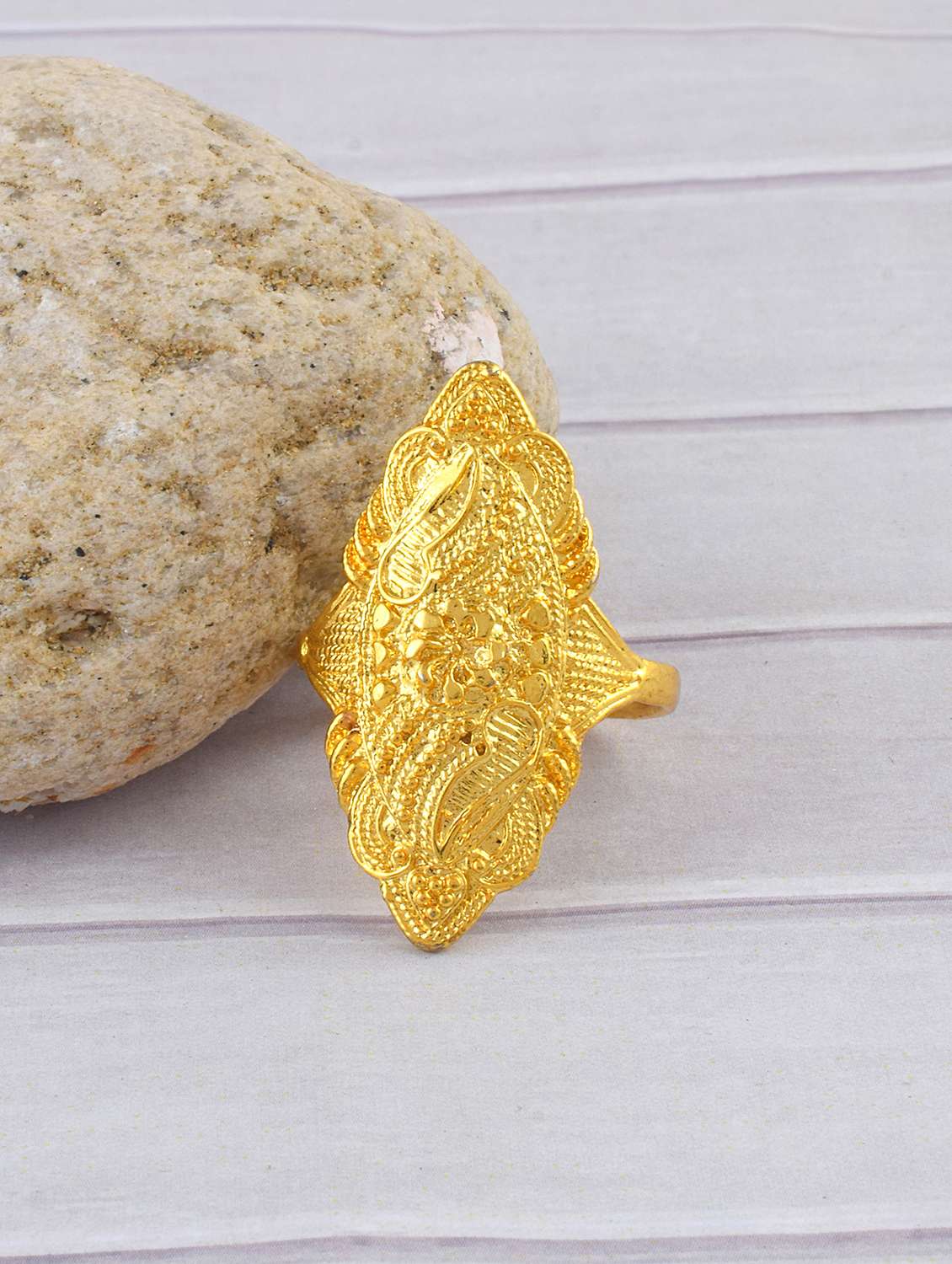 gold plated brass traditional finger ring