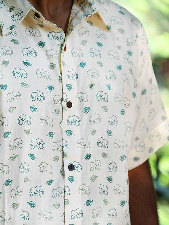 men printed short sleeve regular fit casual shirt - 22157071 -  Standard Image - 5