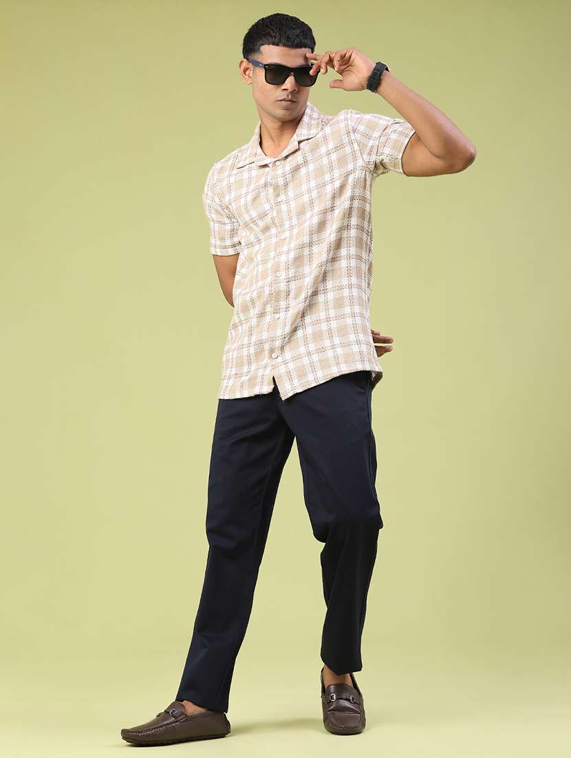 men solid mid rise chinos casual trouser - 22157146 -  Standard Image - 5
