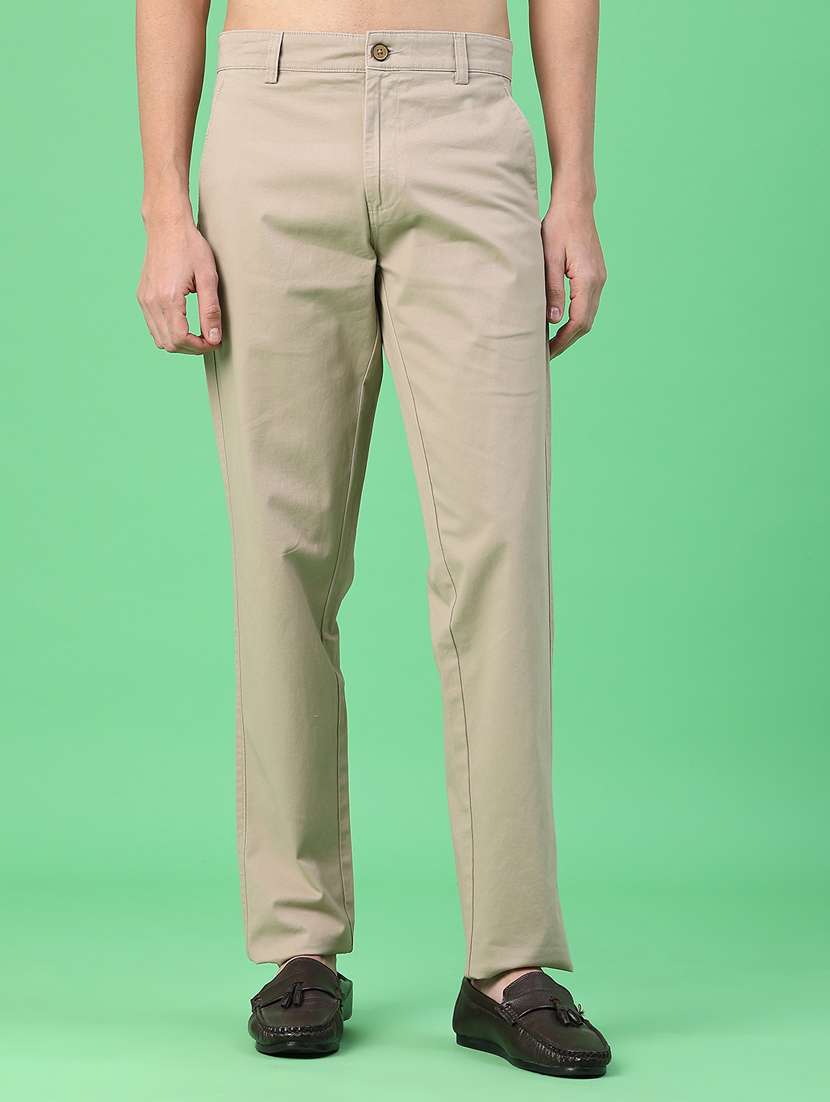 men solid mid rise chinos casual trouser