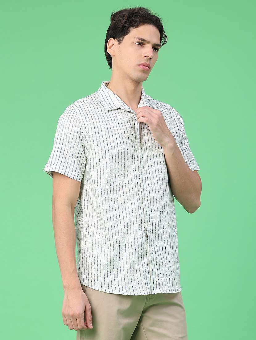 Men Printed Short Sleeve Regular Fit Casual Shirt - 22157223 -  Standard Image - 3