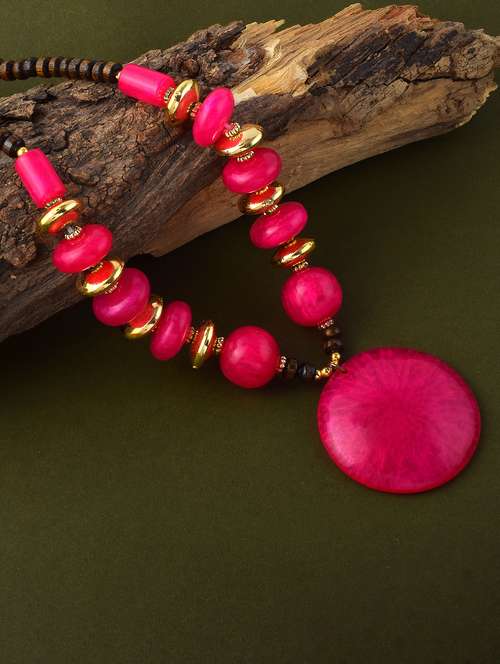 women crystal fashion long necklace - 22157568 -  Standard Image - 0