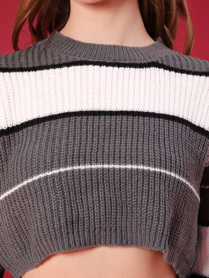 women color block long sleeve crop pullover - 22158460 -  Standard Image - 5