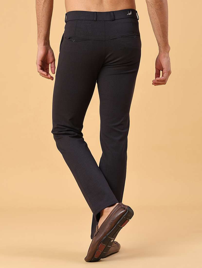 men solid mid rise slim fit casual chino - 22158507 -  Standard Image - 3