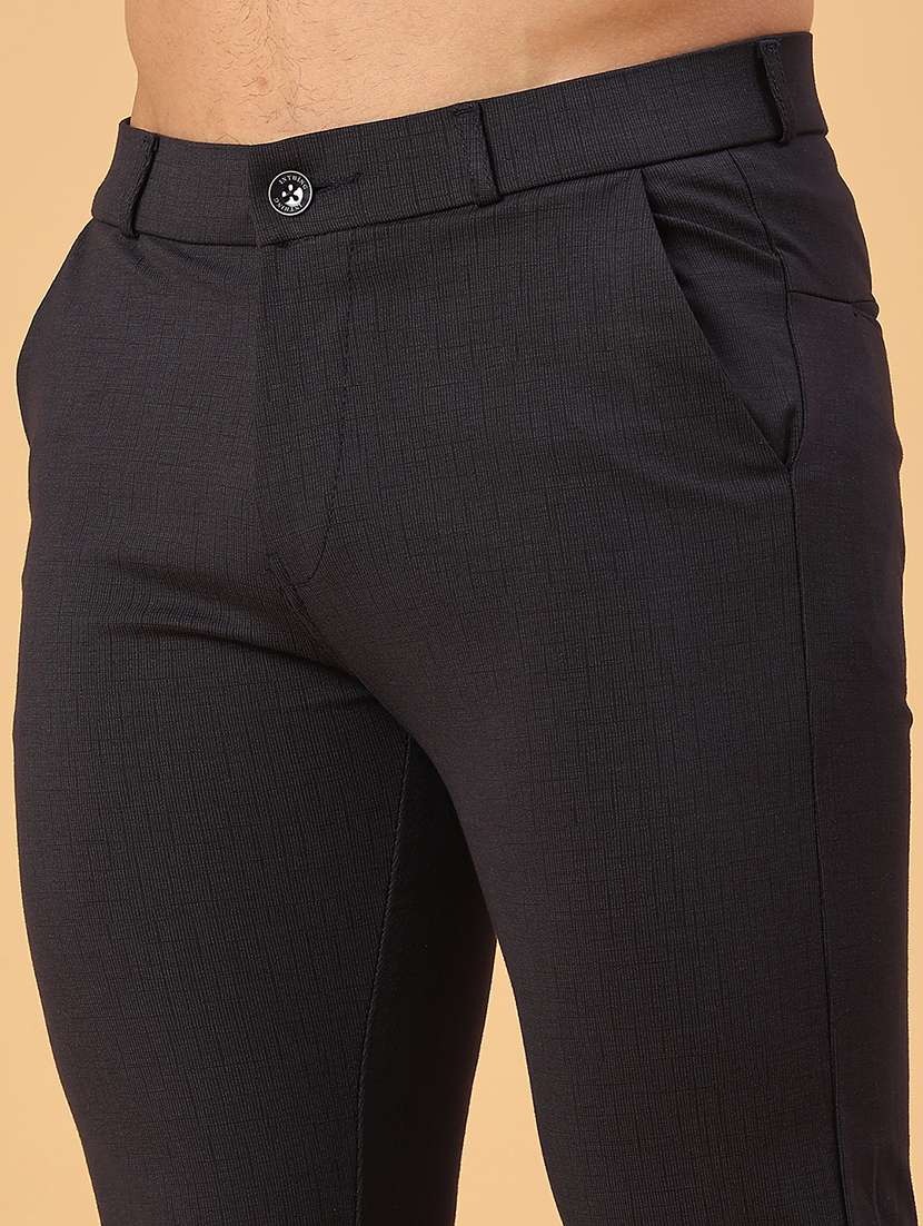 men solid mid rise slim fit casual chino - 22158507 -  Standard Image - 5