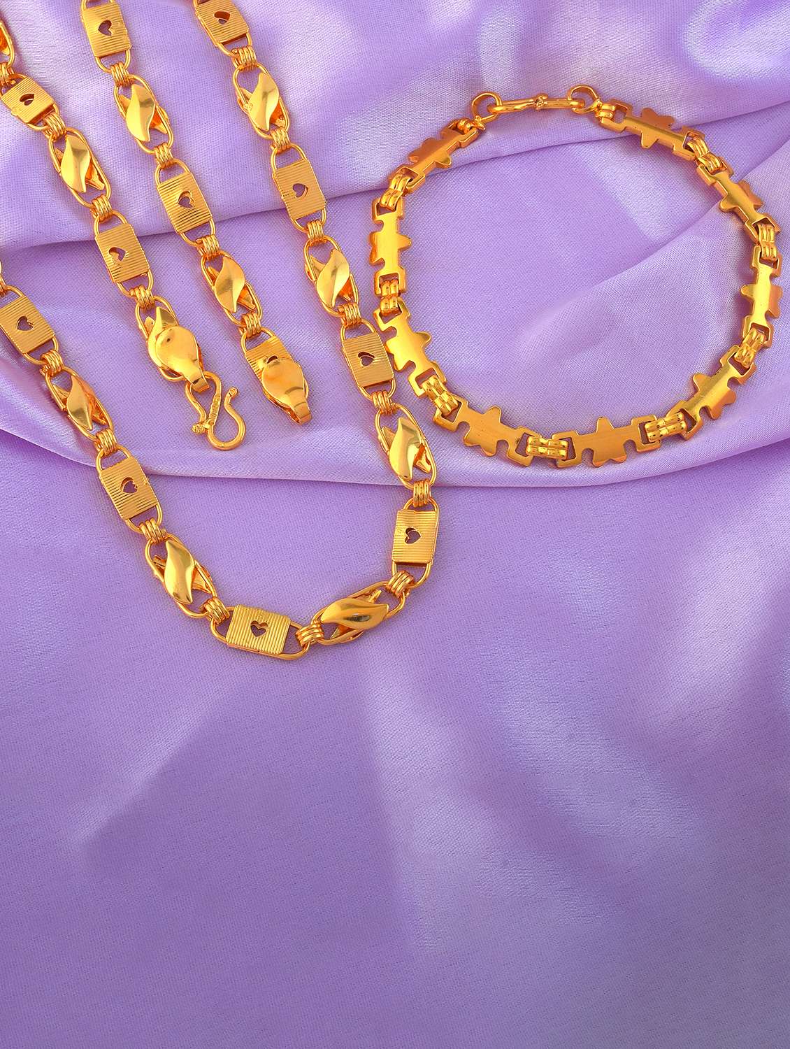 men brass combo of a necklace and bracelet