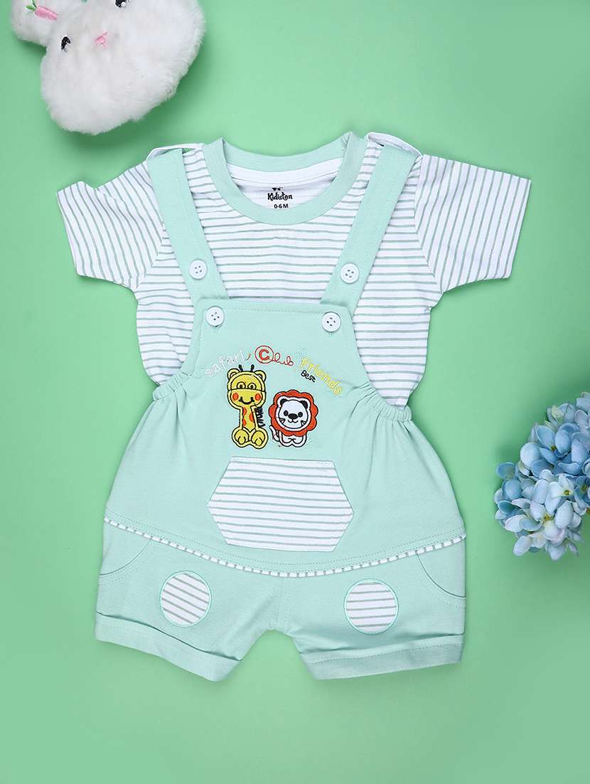 boys printed t-shirt and dungree set