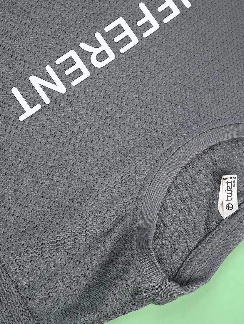 boys printed short sleeve t-shirt - 22159835 -  Standard Image - 3