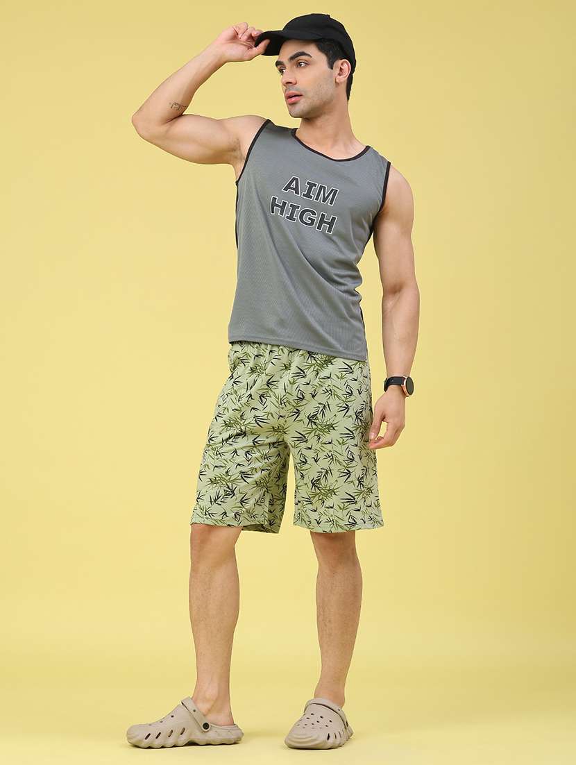 men printed mid rise regular fit bermuda shorts - 22160002 -  Standard Image - 5