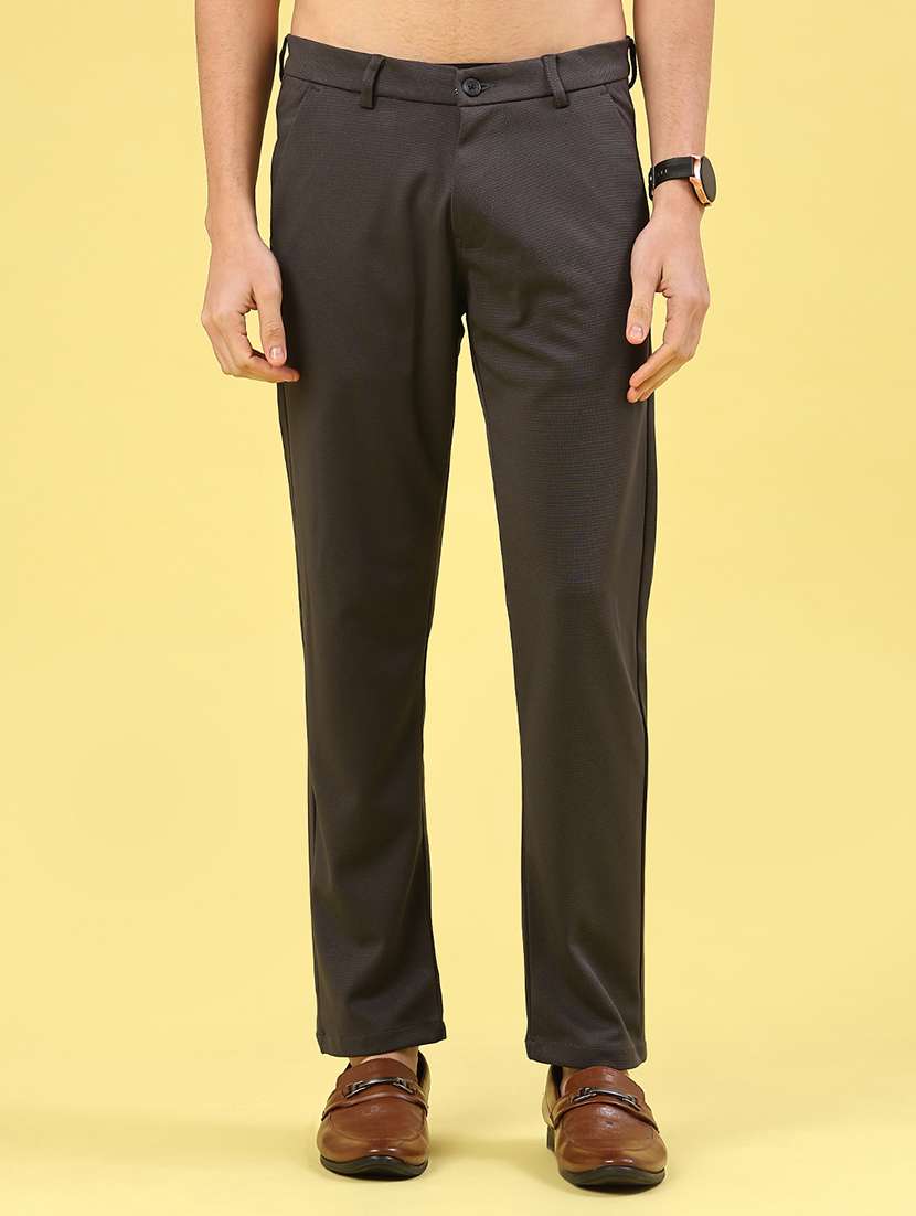 men solid mid rise chinos casual trouser