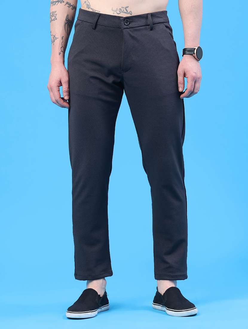 men solid mid rise chinos casual trouser