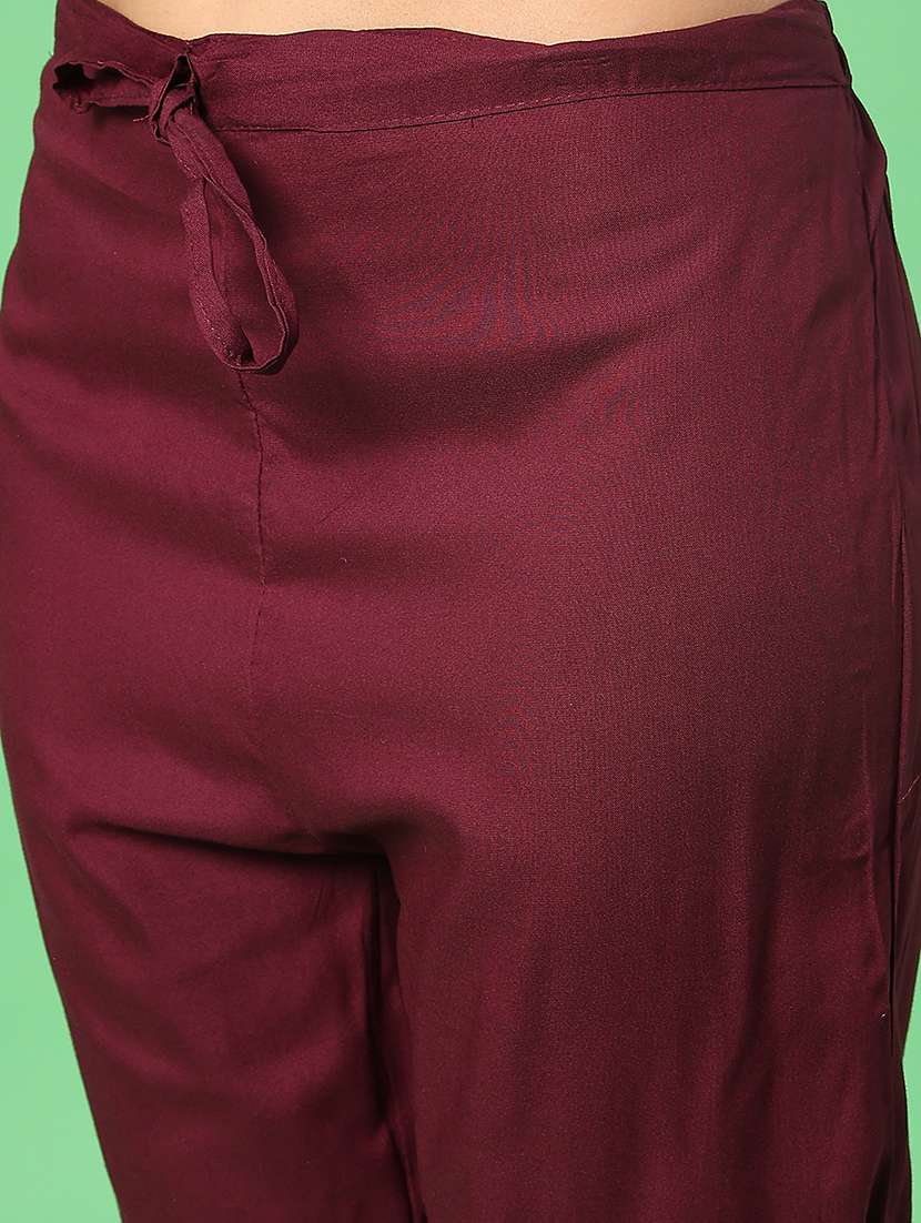 women floral three quarter sleeve kurta pant with dupatta set - 22160390 -  Standard Image - 5