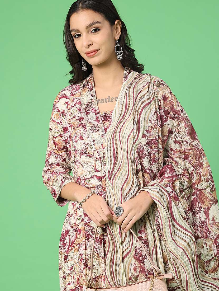 women printed three quarter sleeve kurta pant with dupatta set - 22160398 -  Standard Image - 3