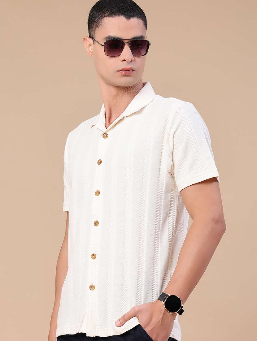 men self design short sleeve regular fit casual shirt