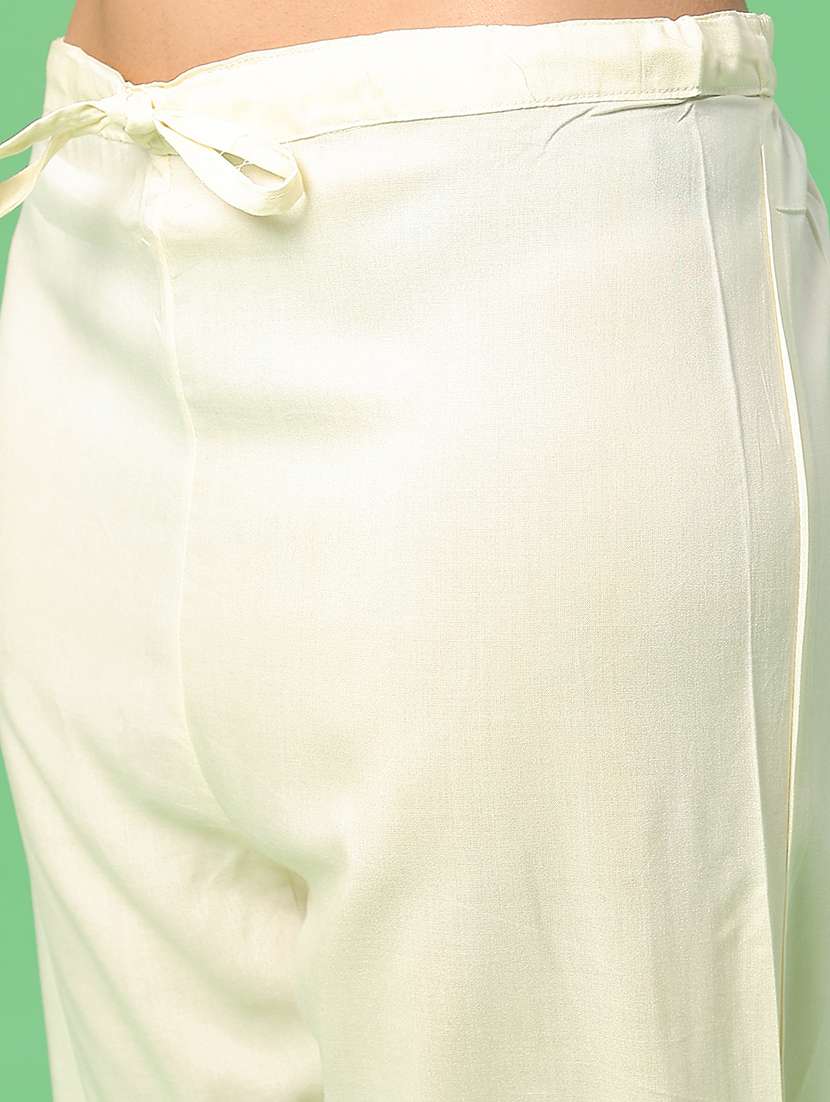 women floral three quarter sleeve kurta pant with dupatta set - 22160853 -  Standard Image - 5