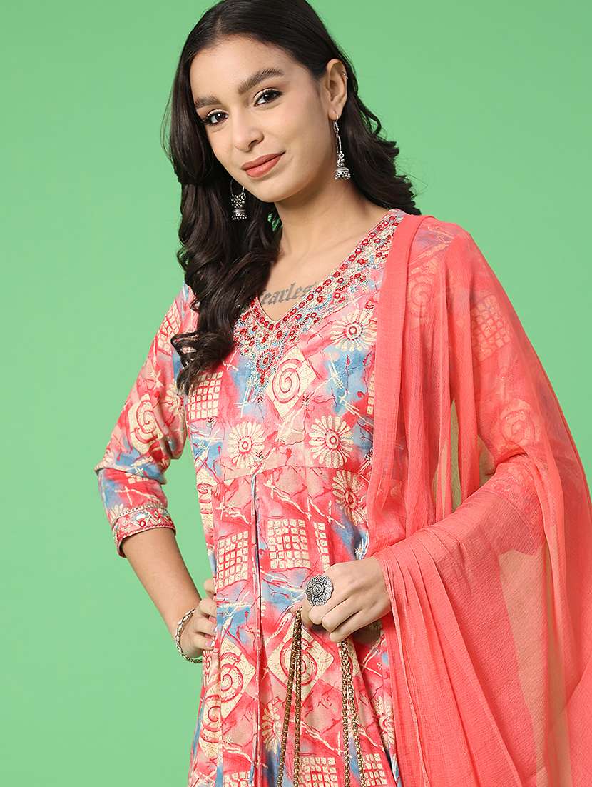 women printed three quarter sleeve kurta pant with dupatta set - 22160855 -  Standard Image - 3