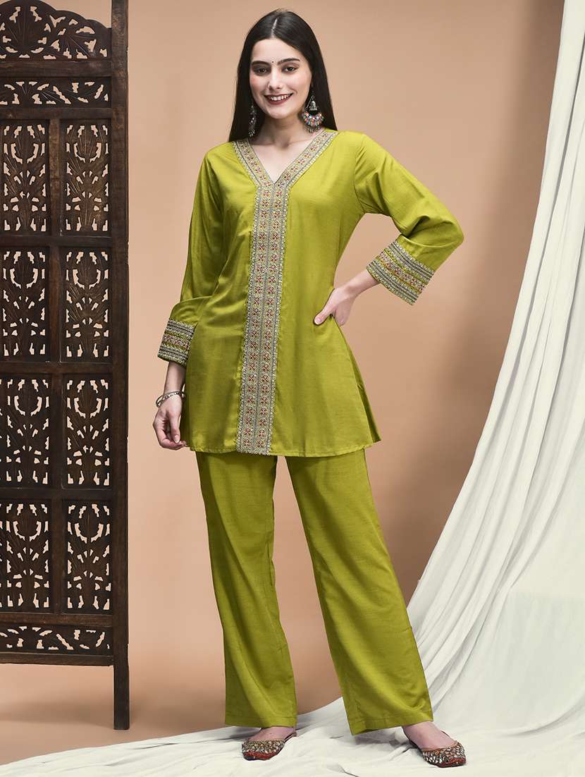 women embroidered long sleeve regular fit ethnic co-ord set