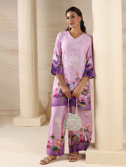 women three quarter sleeve regular fit ethnic co-ord set - 22161032 -  Standard Image - 0