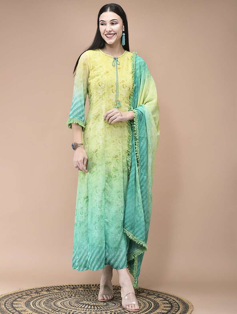 women floral printed three quarter sleeve kurta dupatta set