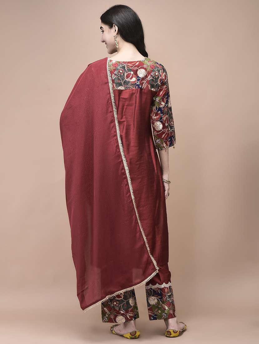women embroidered three quarter sleeve kurta pant with dupatta set - 22161041 -  Standard Image - 3