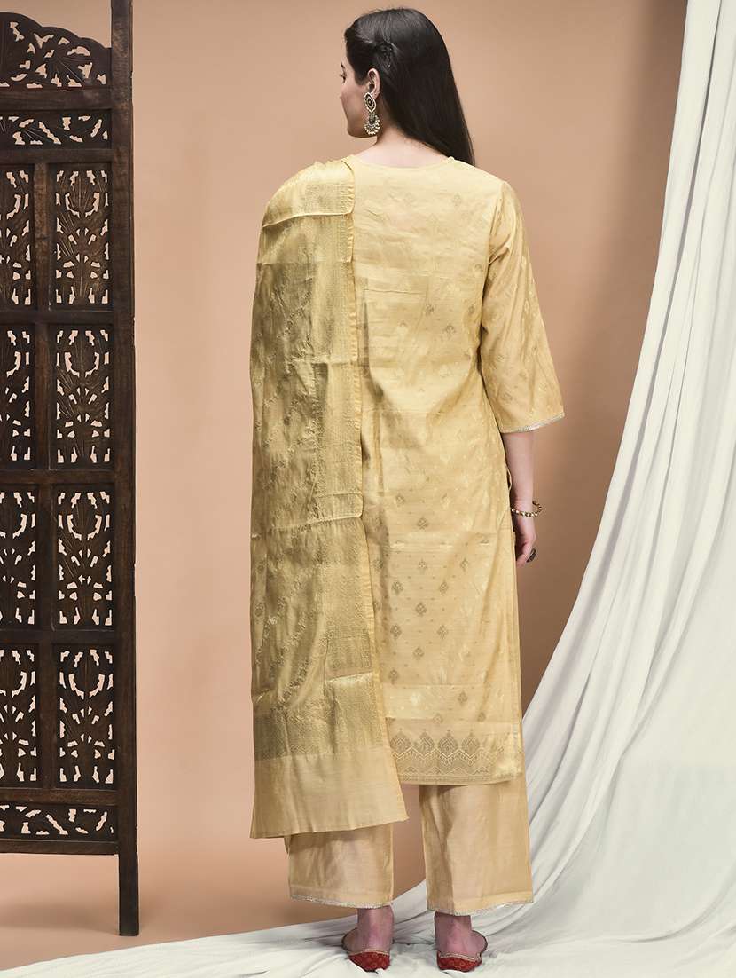 women self design three quarter sleeve kurta pant with dupatta set - 22161052 -  Standard Image - 3