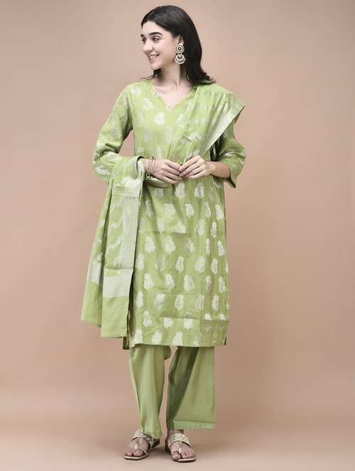 women self design three quarter sleeve kurta pant with dupatta set - 22161055 -  Standard Image - 0