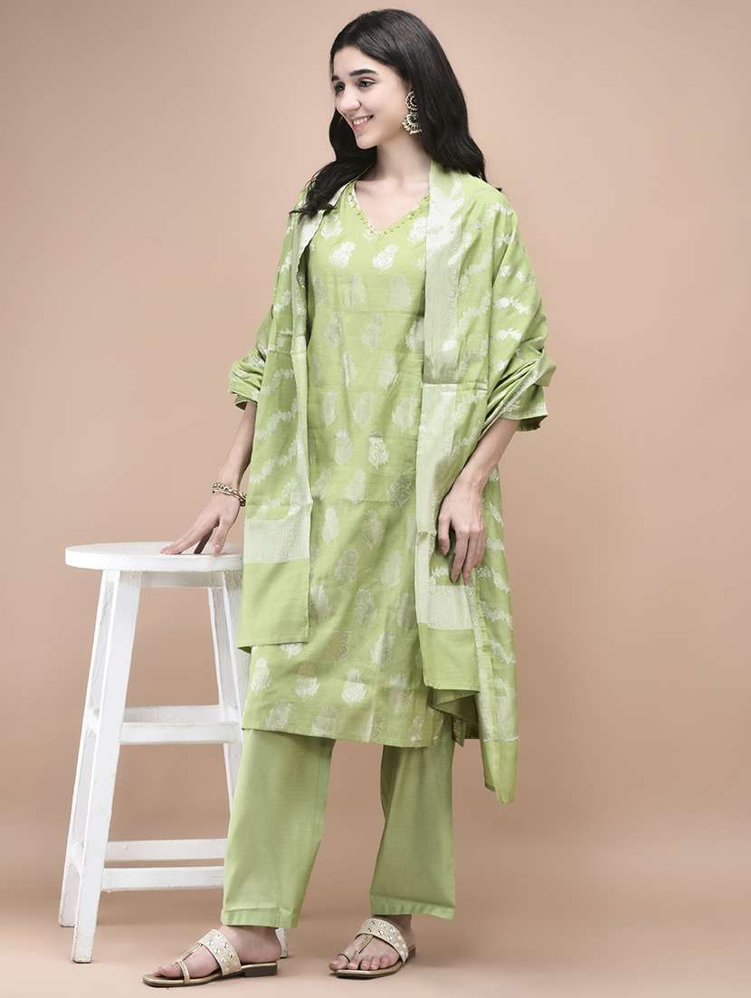 women self design three quarter sleeve kurta pant with dupatta set - 22161055 -  Standard Image - 5