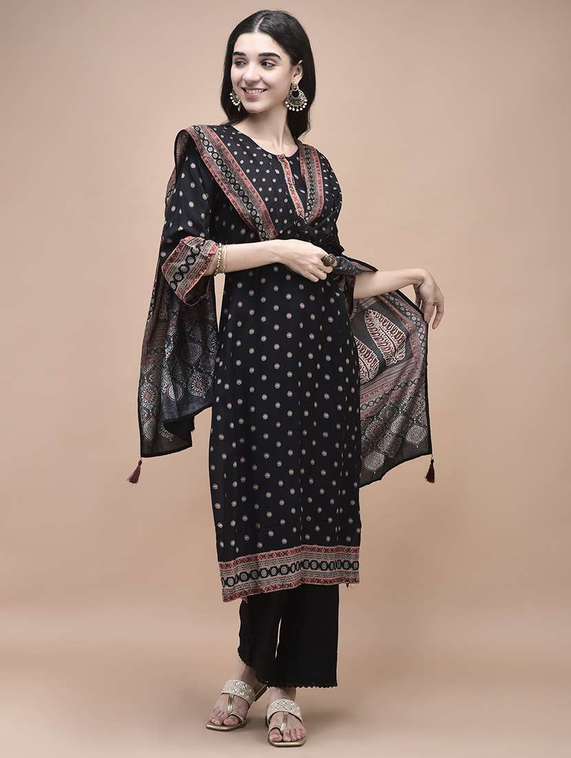 women printed three quarter sleeve kurta pant with dupatta set - 22161056 -  Standard Image - 5