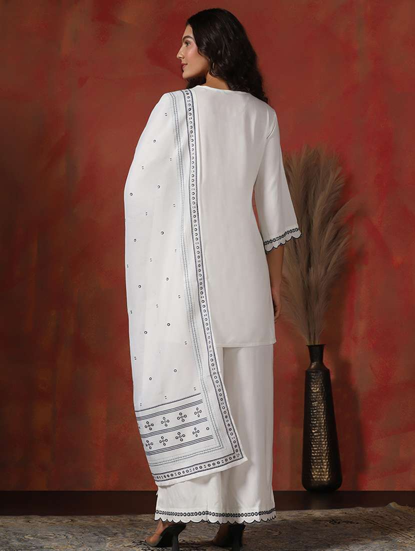 women embroidered three quarter sleeve kurta palazzo with dupatta set - 22161061 -  Standard Image - 3