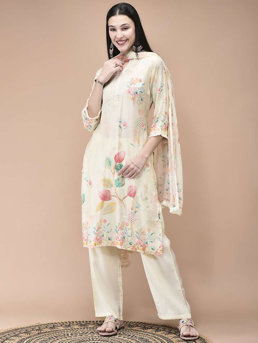 women printed three quarter sleeve kurta pant with dupatta set