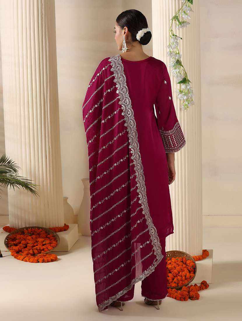 women embroidered long sleeve kurta pant with dupatta set - 22161076 -  Standard Image - 3