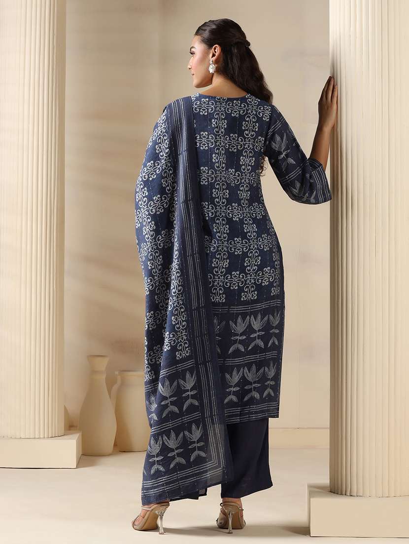 women printed three quarter sleeve kurta pant with dupatta set - 22161079 -  Standard Image - 3