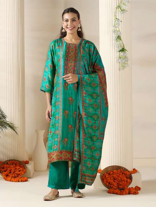 women printed three quarter sleeve kurta pant with dupatta set - 22161080 -  Standard Image - 0