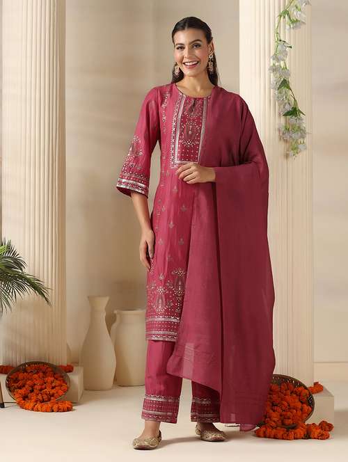 women printed three quarter sleeve kurta pant with dupatta set - 22161082 -  Standard Image - 0